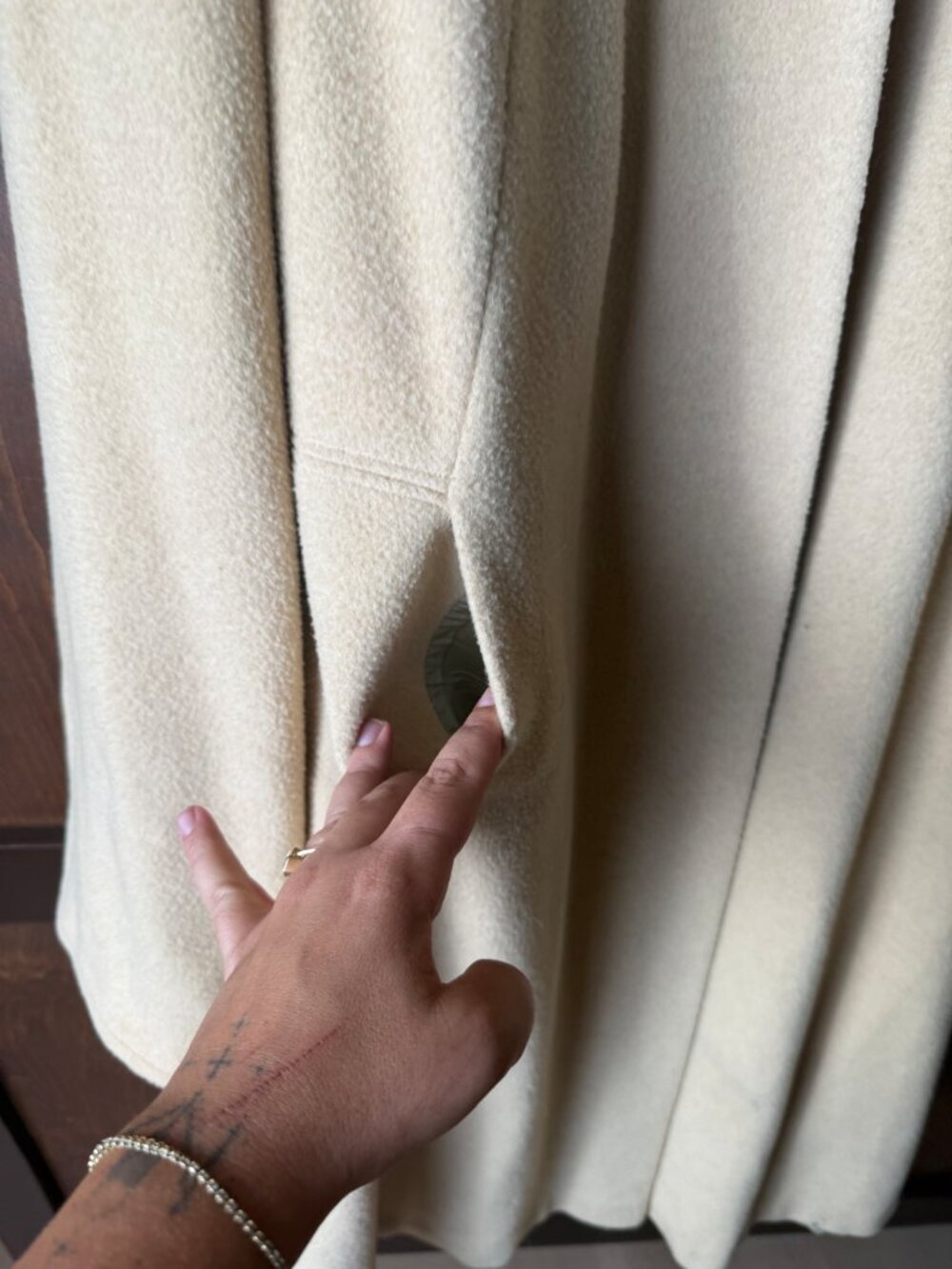 Cream wool coat - Picture 5 of 9